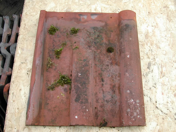 bensreckyard ebay photo Clay large poole tile in red 8